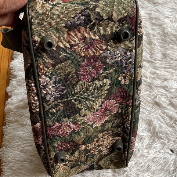 New under the seat tapestry floral carry on  bag - Picture 3 of 12